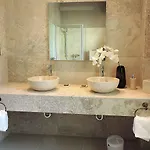 Frühstückspension Hofgut Holzmuhle 3*
