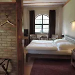 Frühstückspension Hofgut Holzmuhle 3*