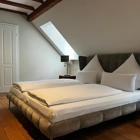 Bed & Breakfast Hofgut Holzmuhle 3*