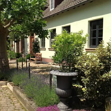 Hofgut Holzmuhle 3* Germersheim